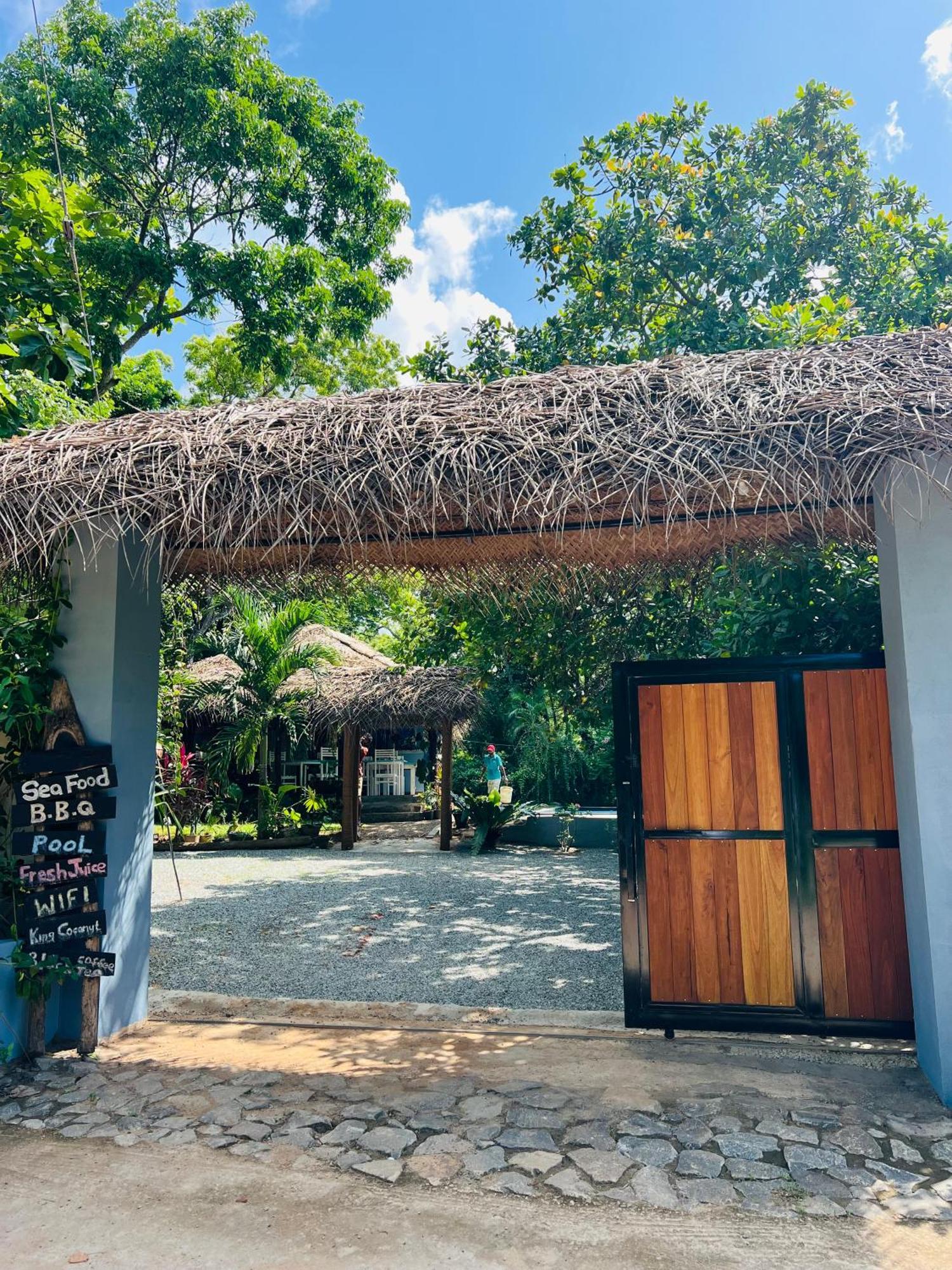 Maritime Nest Cabanas Tangalle Exteriör bild