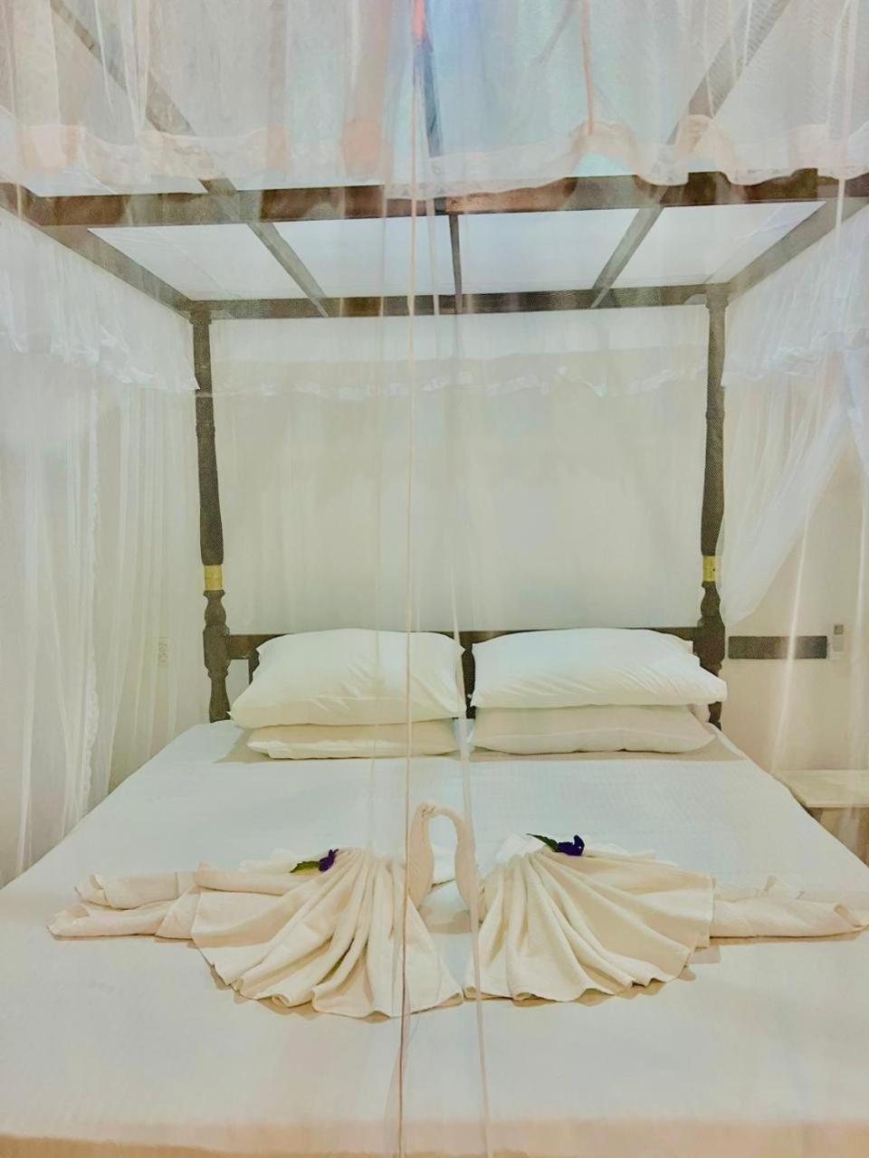 Maritime Nest Cabanas Tangalle Exteriör bild