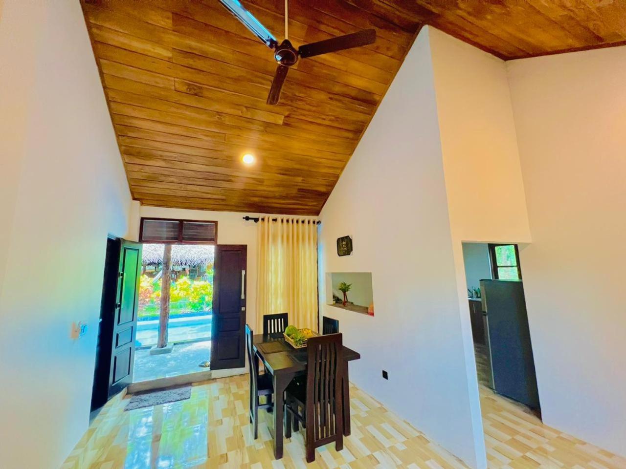 Maritime Nest Cabanas Tangalle Exteriör bild